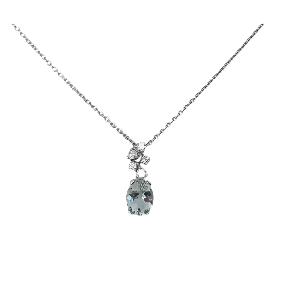 Collana acquamarina e diamanti Marea di Salvini con pendant in pietra blu chiaro