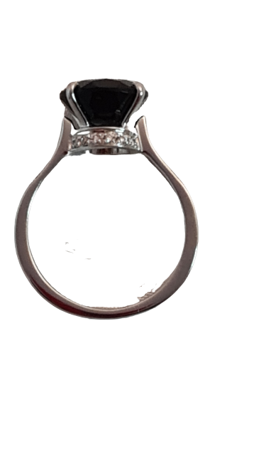 Anello onice nero donna con diamanti Crown di Salvini|bonini-gioielli