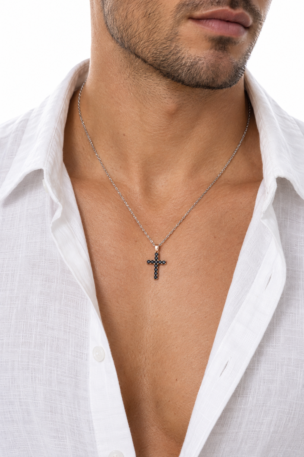 Collana uomo in argento con croce dorata e zirconi neri UGL 688 COMETE|bonini-gioielli