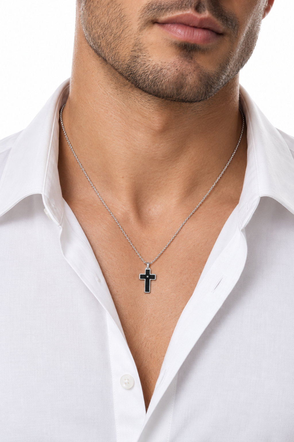 Collana uomo Cross in acciaio, PVD nero e zircone COMETE GIOIELLI UGL 635|bonini-gioielli