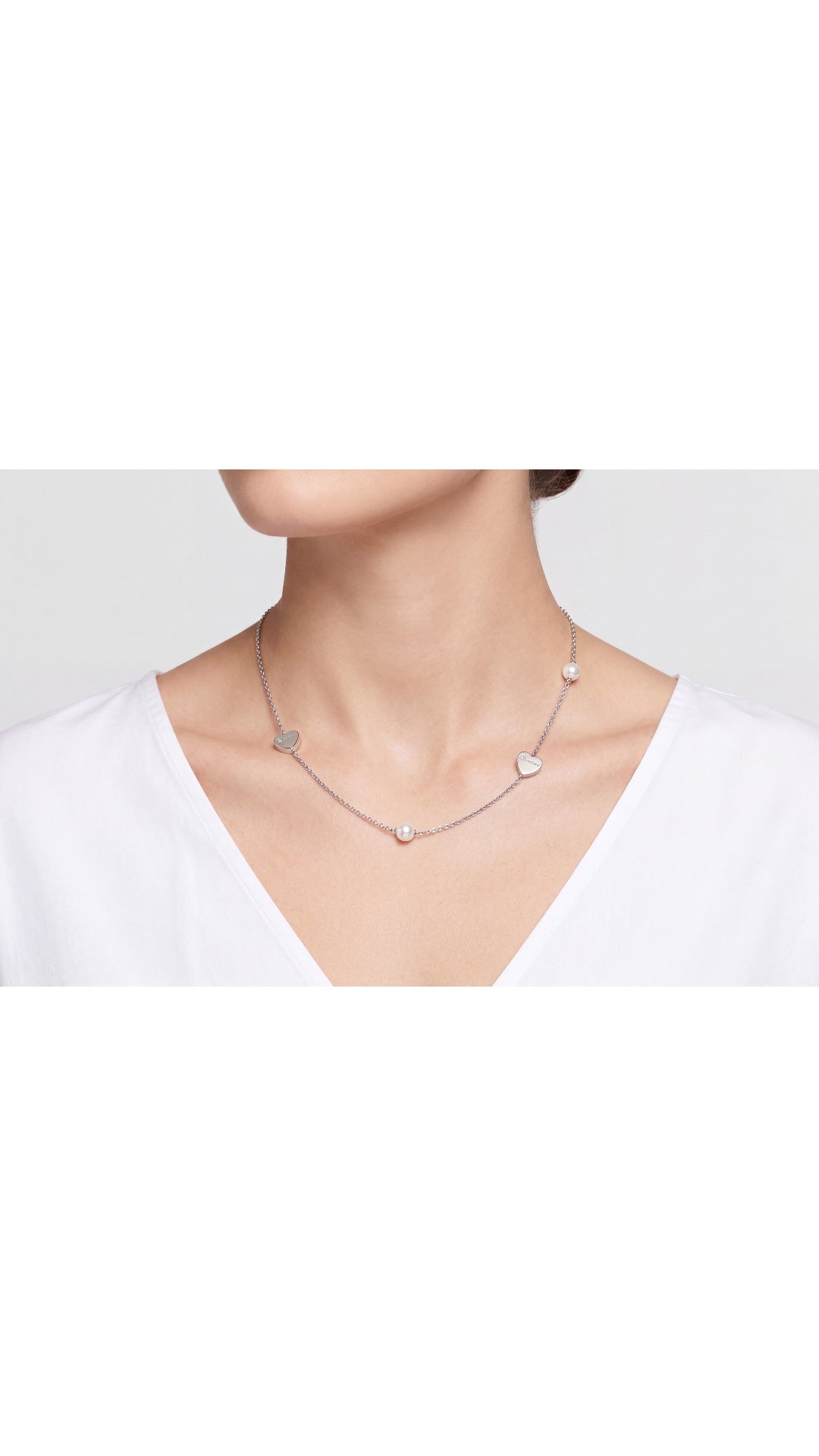 Collana oro bianco cuori e perle Happiness Salvini|bonini-gioielli