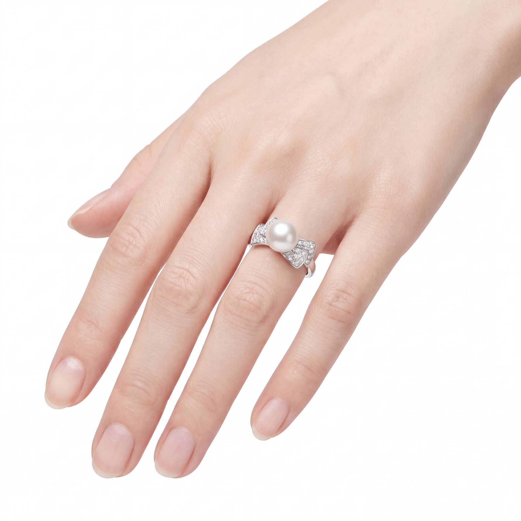 Anello Oro Bianco, Perla e fiocchetto di diamanti Salvini|bonini-gioielli