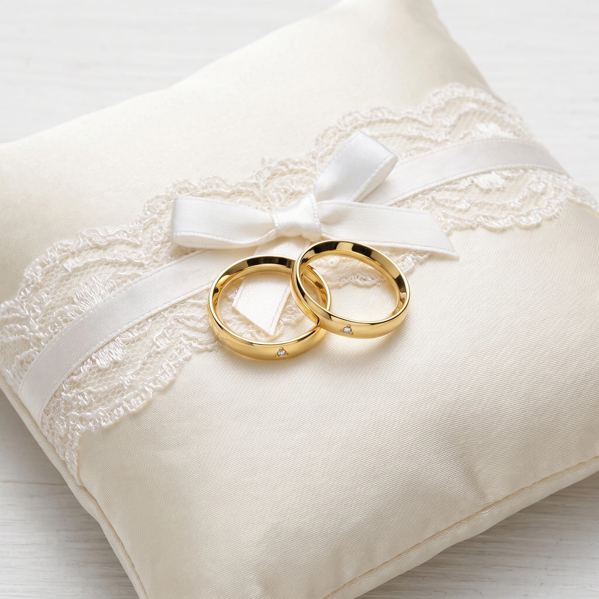 Fede oro giallo e diamante COMETE Ivana e Lorenzo|bonini-gioielli