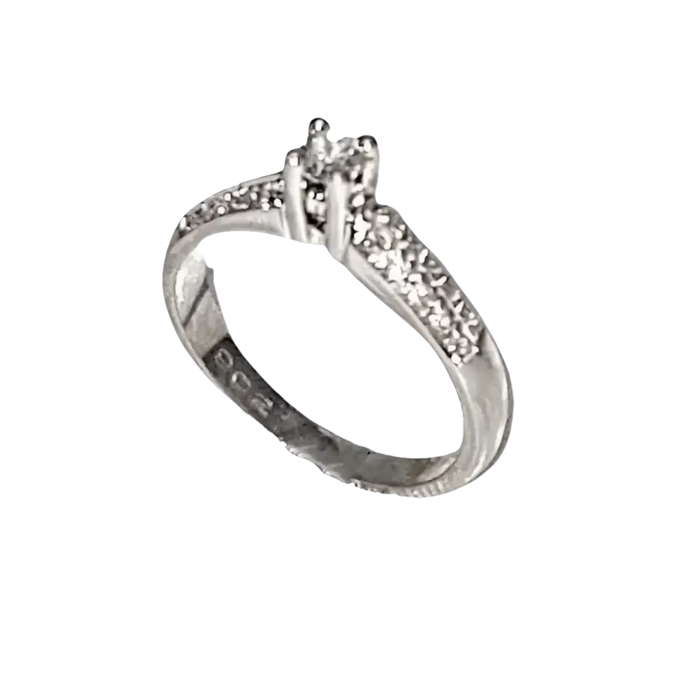 Anello da fidanzamento in oro e diamanti UNOAERRE con diamante argenteo