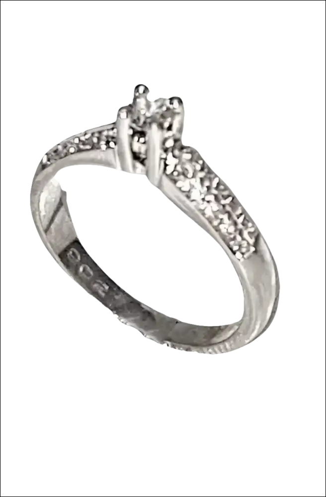 Anello da fidanzamento in oro e diamanti UNOAERRE con diamante argenteo