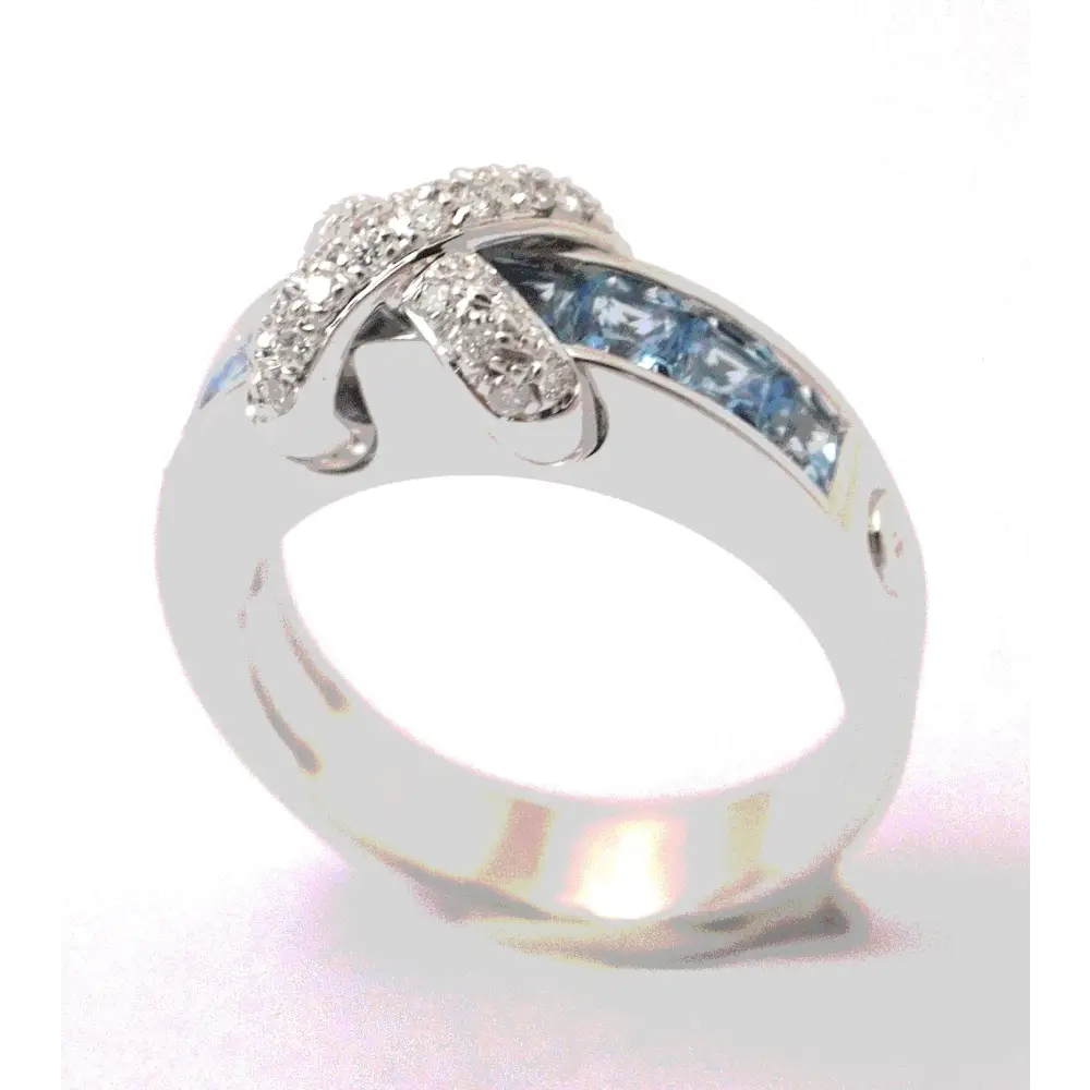 Anello diamanti e topazi azzurri CENTOVENTUNO|bonini-gioielli