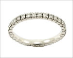 Anello Girodito Oro Bianco e Diamanti, elegante eternity band argento con diamanti