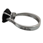 Anello in argento con onice nero e diamanti della collezione Crown di Salvini