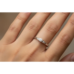 Anello oro bianco Diamante centrale due a lato Salvini|bonini-gioielli