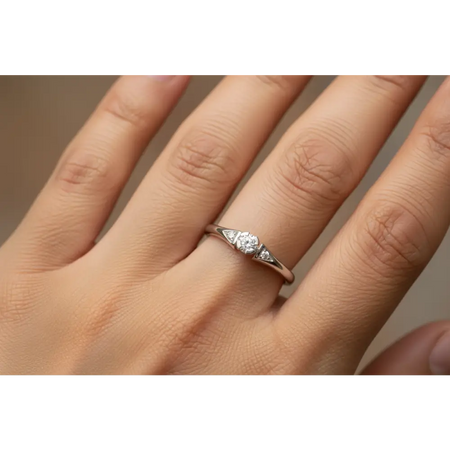 Anello oro bianco Diamante centrale due a lato Salvini|bonini-gioielli