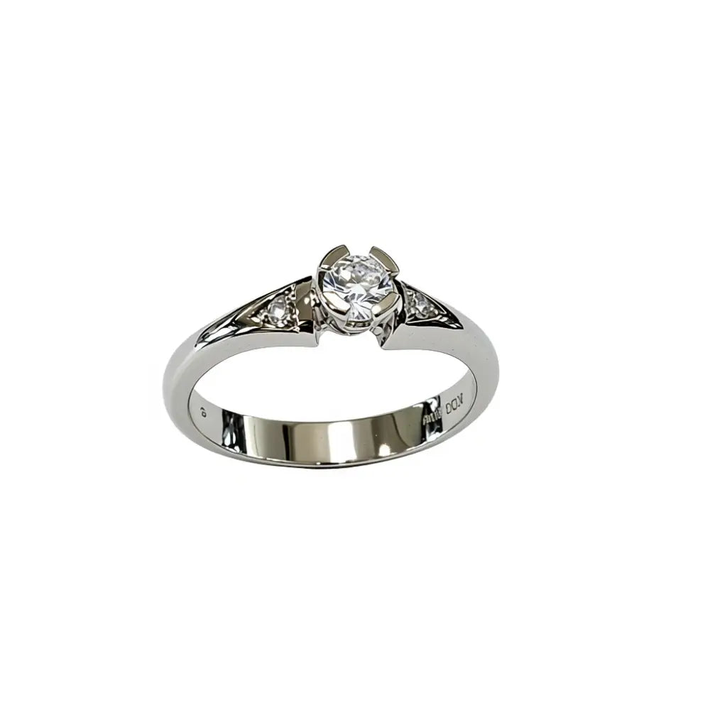 Anello oro bianco Diamante centrale due a lato Salvini|bnini-gioielli