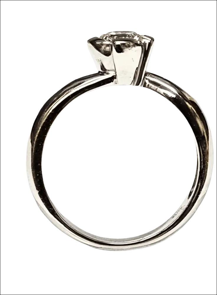 Anello oro bianco e diamante solitario ct 0,55 argento elegante a quattro graffe