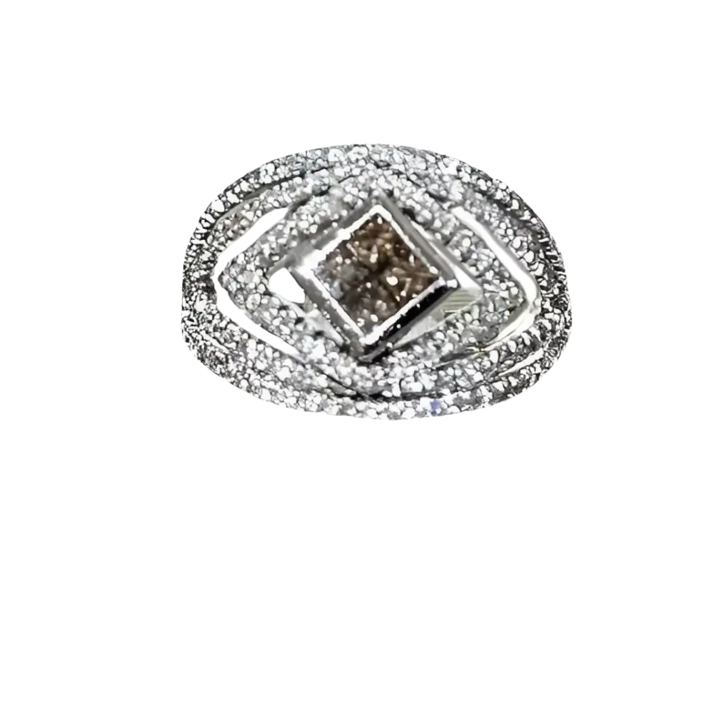 Anello Oro CENTOVENTUNO con diamante marrone quadrato e pavé di diamanti bianchi