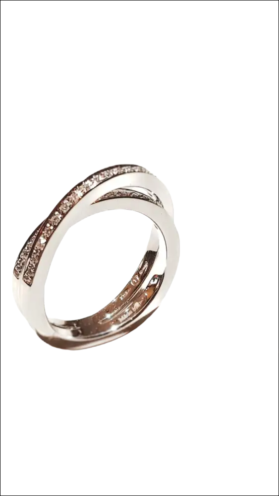 Anello Salvini Oro Bianco e Diamanti, elegante anello twist con diamanti