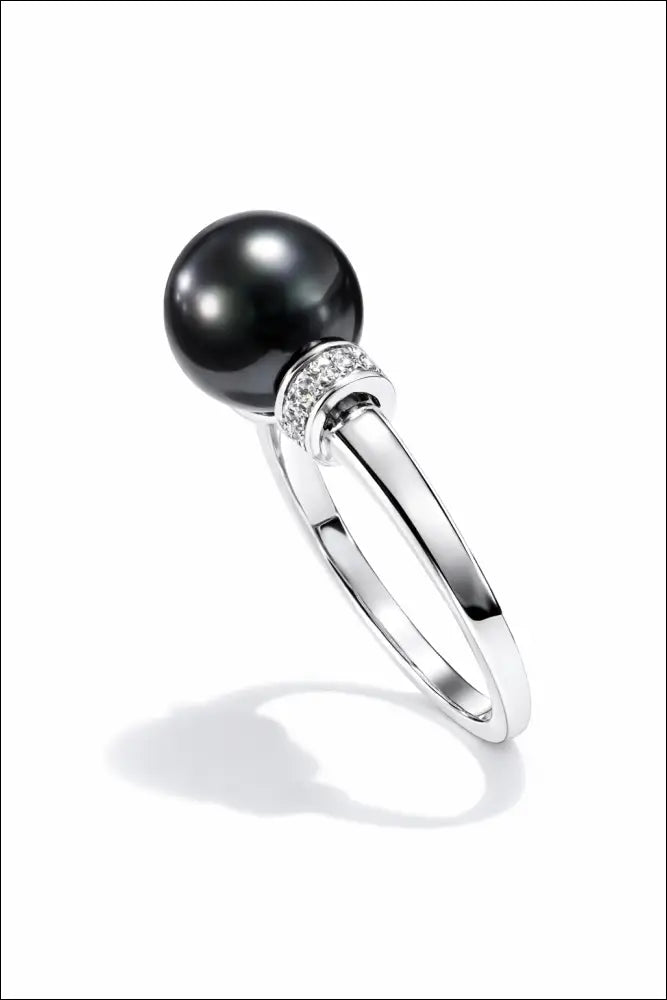 Anello Salvini Oro Bianco, Perla Nera e Diamanti|bonini-gioielli