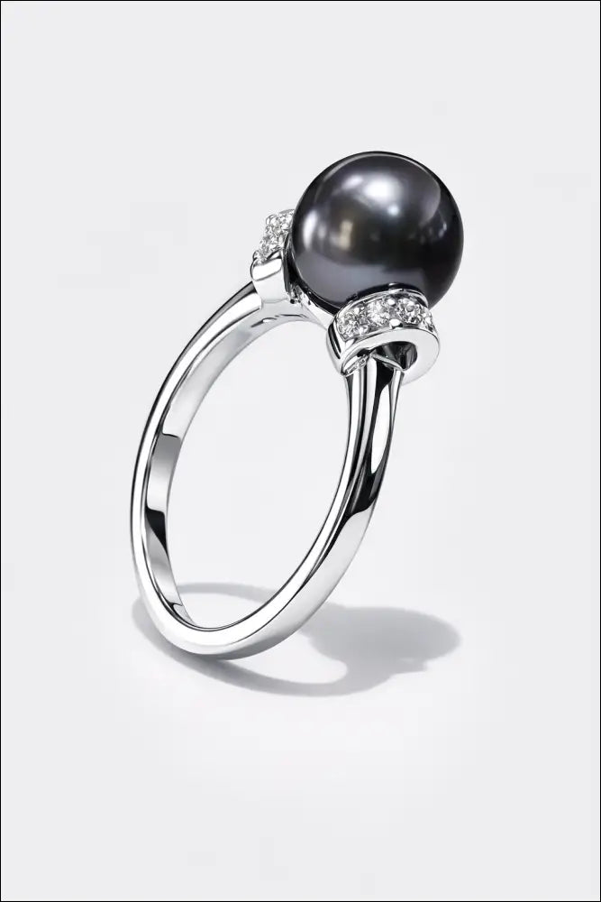 Anello Salvini Oro Bianco, Perla Nera e Diamanti|bonini-gioielli