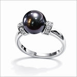 Anello Salvini Oro Bianco, Perla Nera e Diamanti|bonini-gioielli