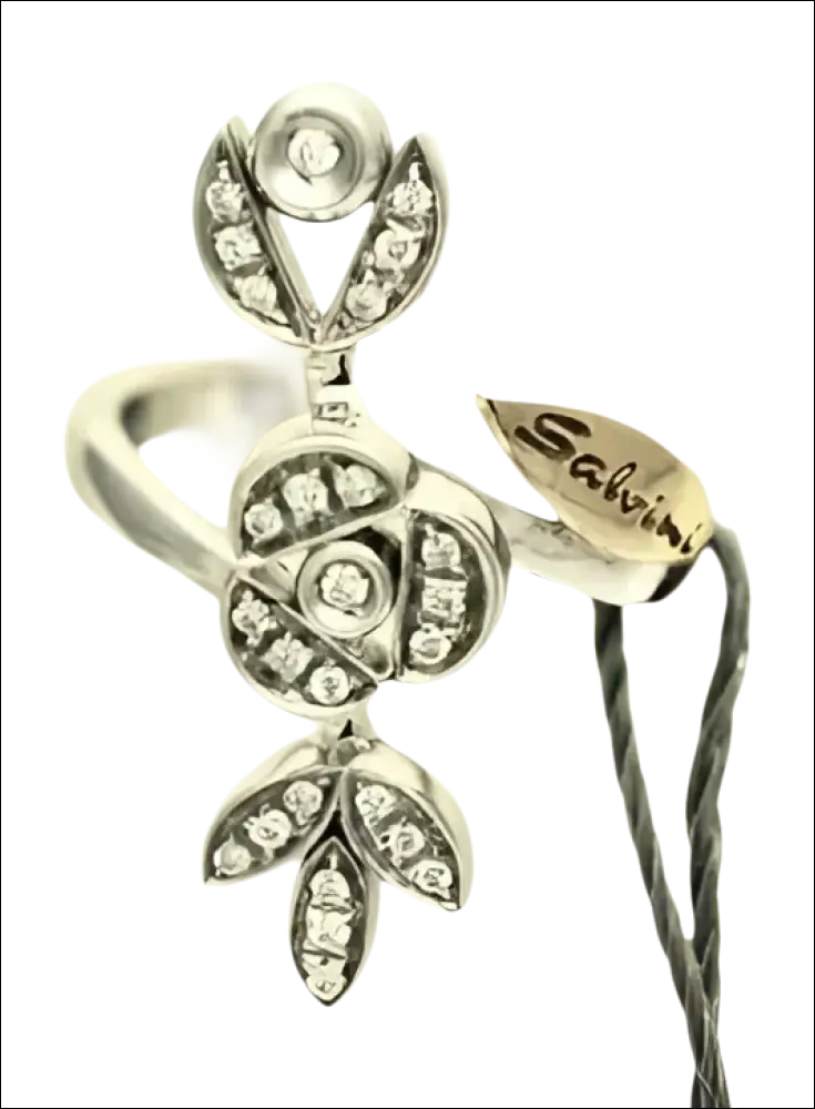 Anello in oro e diamanti ct 0,18 Provence di Salvini con accenti floreali in diamante