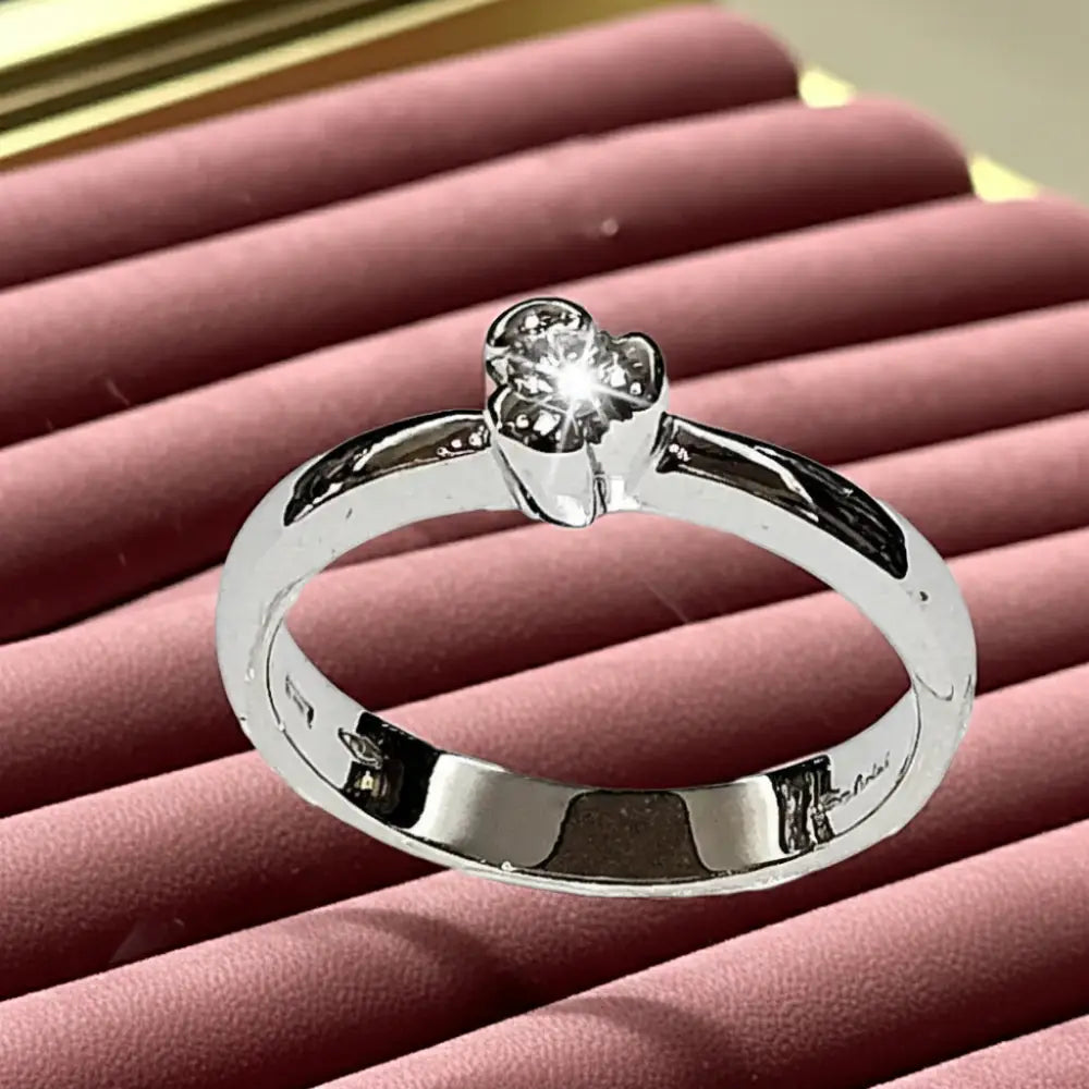 Anello Solitario oro bianco Diamante ct 0,10 Salvini|bonini-gioielli