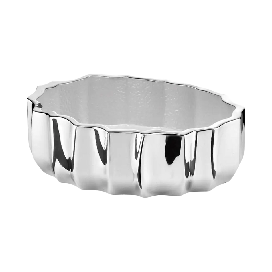 Servire dish in argento con esterno ondulato e lucido, ideale per Tavola SEQUENZE