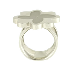 Anello in acciaio donna collezione Shape di Bliss con design di trifoglio argento