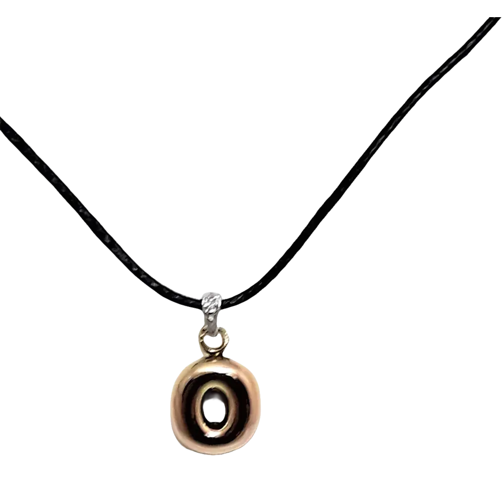 Collana con ciondolo lettera O in oro rosa e cordino nero Donna Le Preziosine