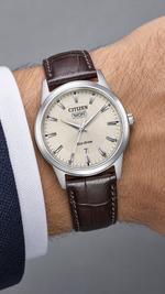 Orologio CITIZEN uomo Classic OF Collection cinturino pelle AW0100-19A|bonini-gioielli