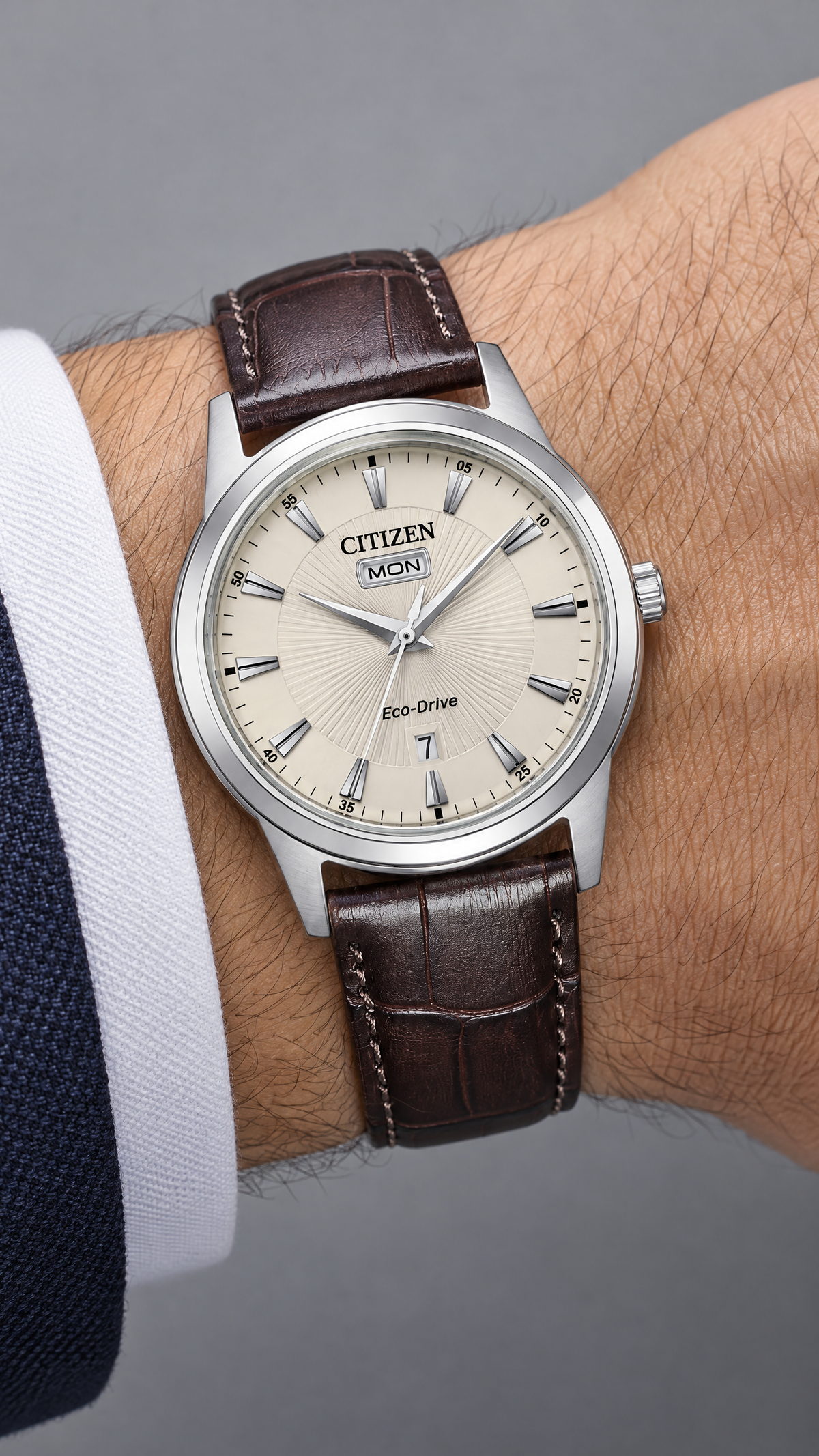 Orologio CITIZEN uomo Classic OF Collection cinturino pelle AW0100-19A|bonini-gioielli