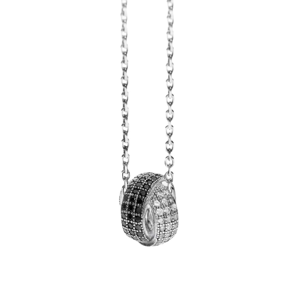 Collana in Argento con pendente a botte con zirconi neri e bianchi brillante