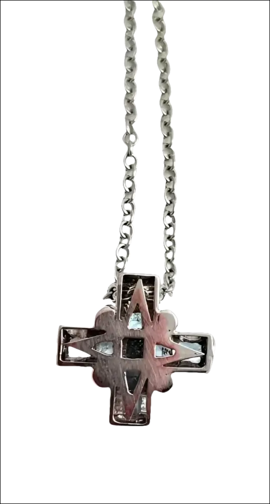 Collana con croce in argento decorata con diamanti e topazi CENTOVENTUNO