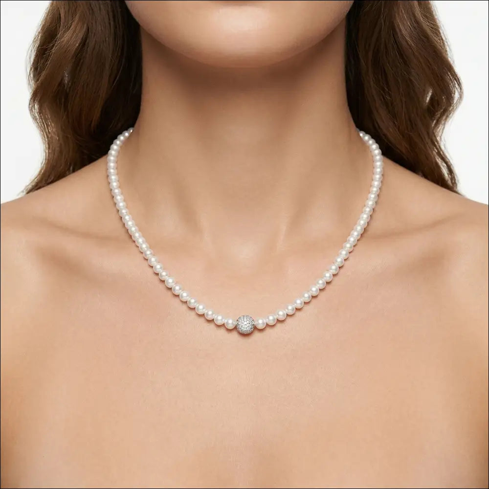 Collana di Perle COMETE GIOIELLI Dettaglio Oro Bianco|bonini-gioielli