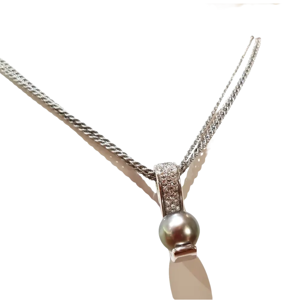 Collana Salvini con catena d’argento, pendente con diamanti e perla nera Tahiti
