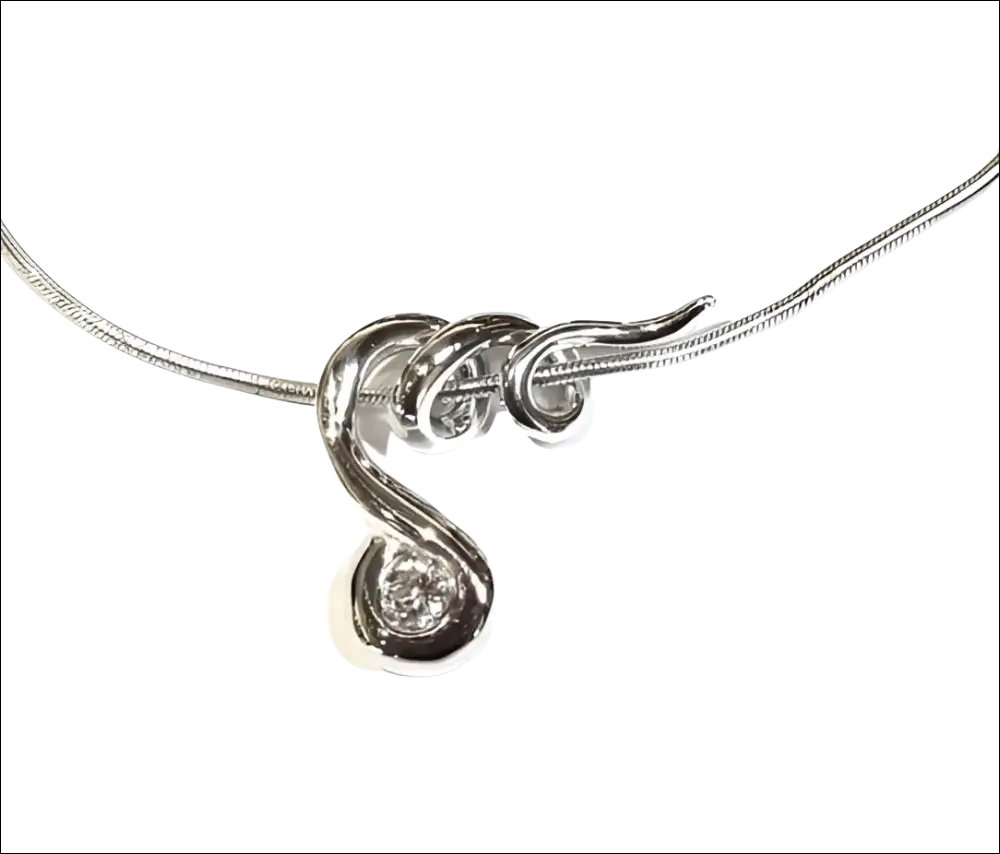 Collana girocollo platino e diamante UNOAERRE con ciondolo nota musicale silver e diamanti