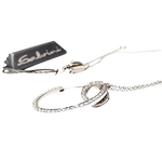 Collana Oro Bianco e Diamanti Salvini con ciondolo safety pin e anello incastonati di diamanti