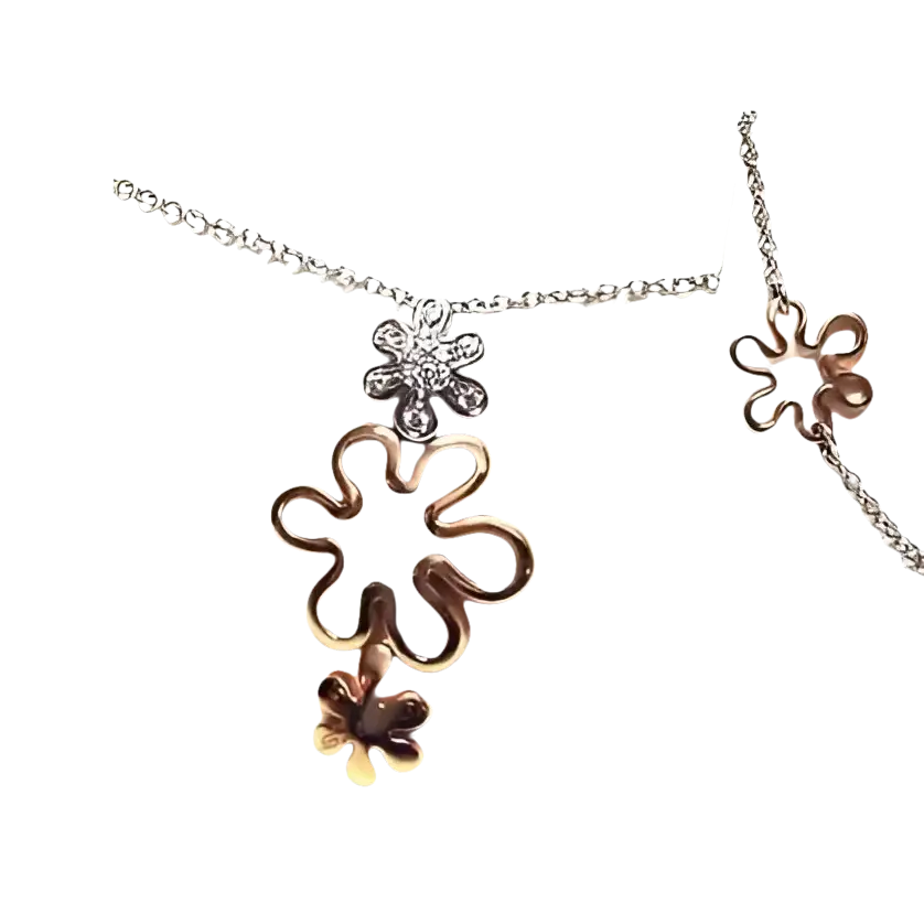 Collana oro e diamanti Jolie Salvini con fiore in argento e oro rosa e pendente