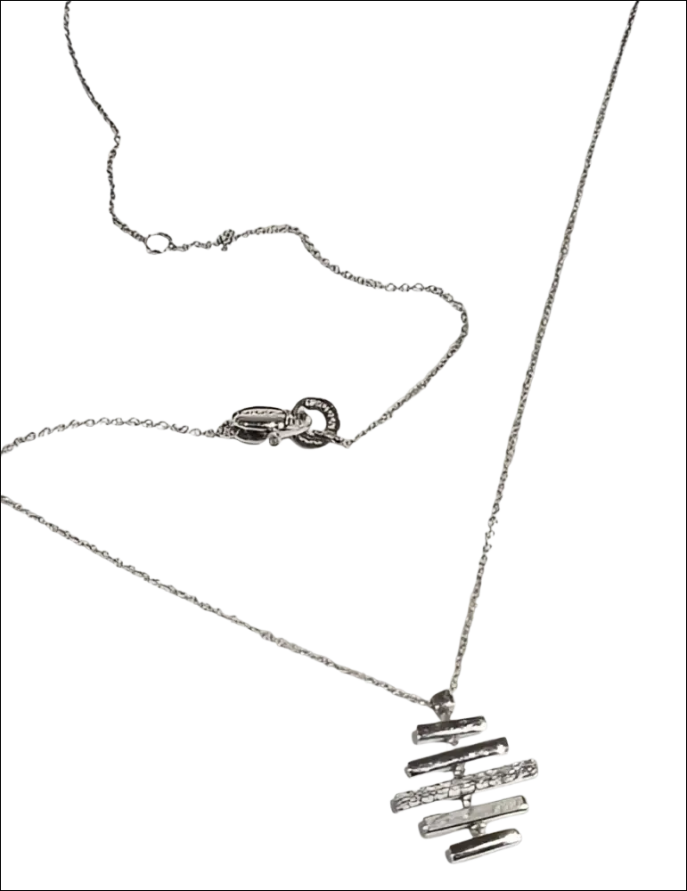 Collana Salvini Divina: ciondolo oro bianco e diamanti, elegante catena