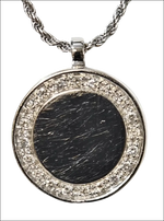 Collana Salvini Segreti oro bianco con diamanti, pendente circolare nero e pietre bianche