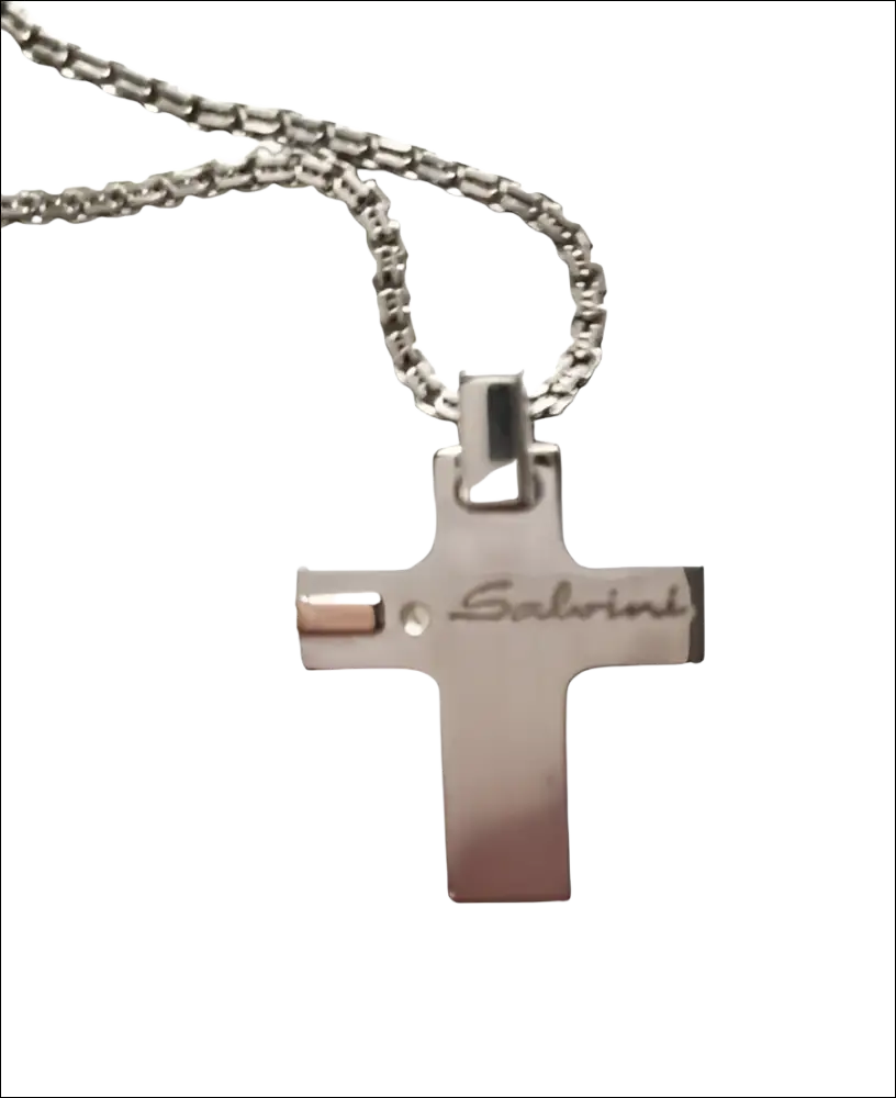 Croce argento Salvini con finitura spazzolata e incisione sul braccio