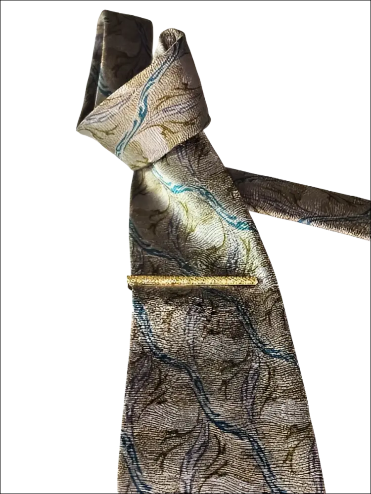 Fermacravatta Oro Giallo UNOAERRE: cravatta beige sofisticata con foglie e foglie in teal e oro