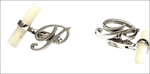 Gemelli Argento Obsigno Lettera P con eleganti swirl e accenti avorio
