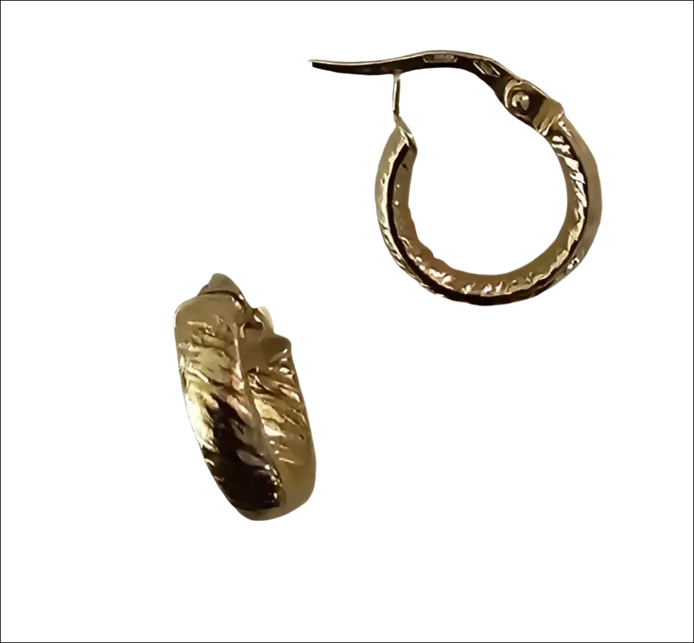 Orecchini a cerchio Oro Giallo 750/1000 martellati con gancio classico