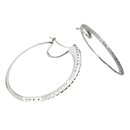 Orecchini cerchio oro bianco e diamanti, eleganti orecchini d’argento scintillanti