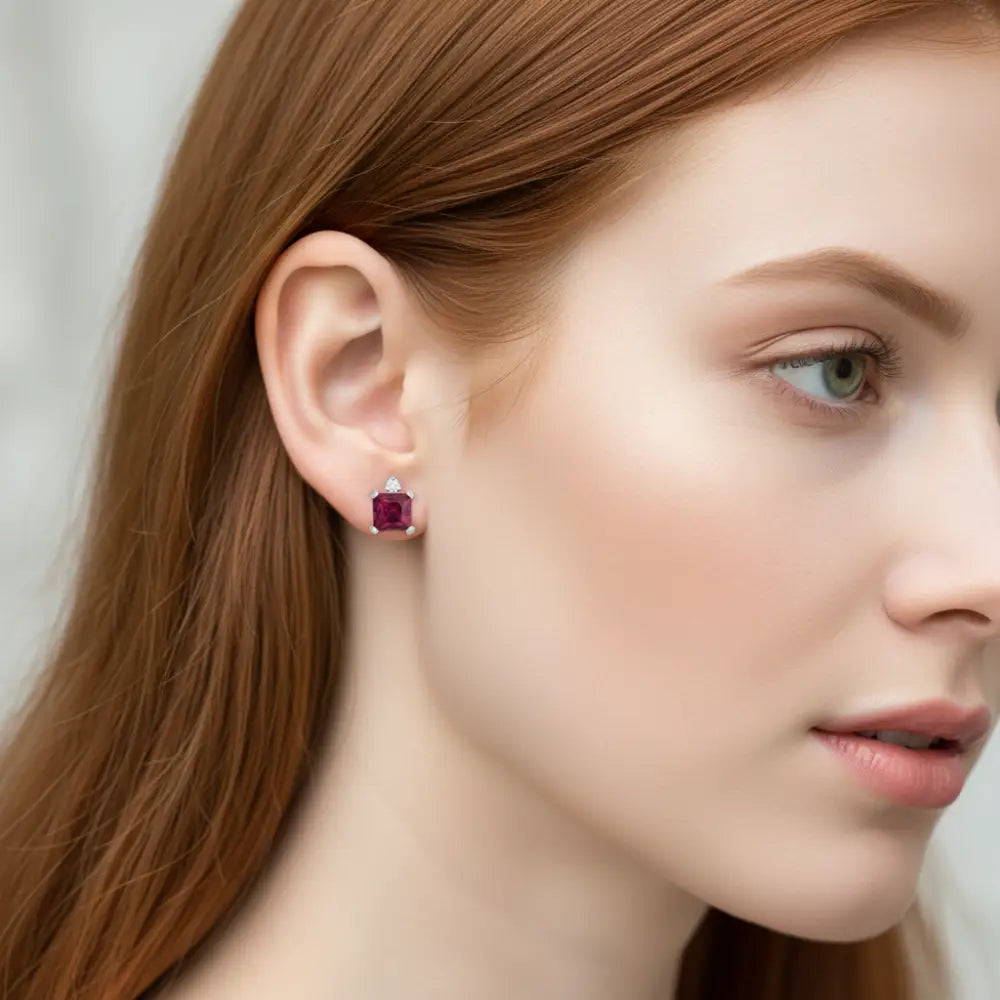 Orecchini Oro, Rubino e Diamante COMETE ORB 1124|bonini-gioielli