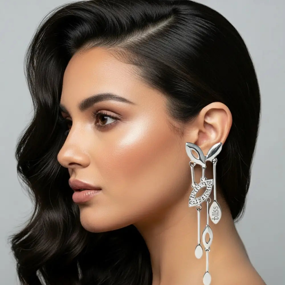 Orecchini pendenti oro bianco con diamanti Bliss - orecchini