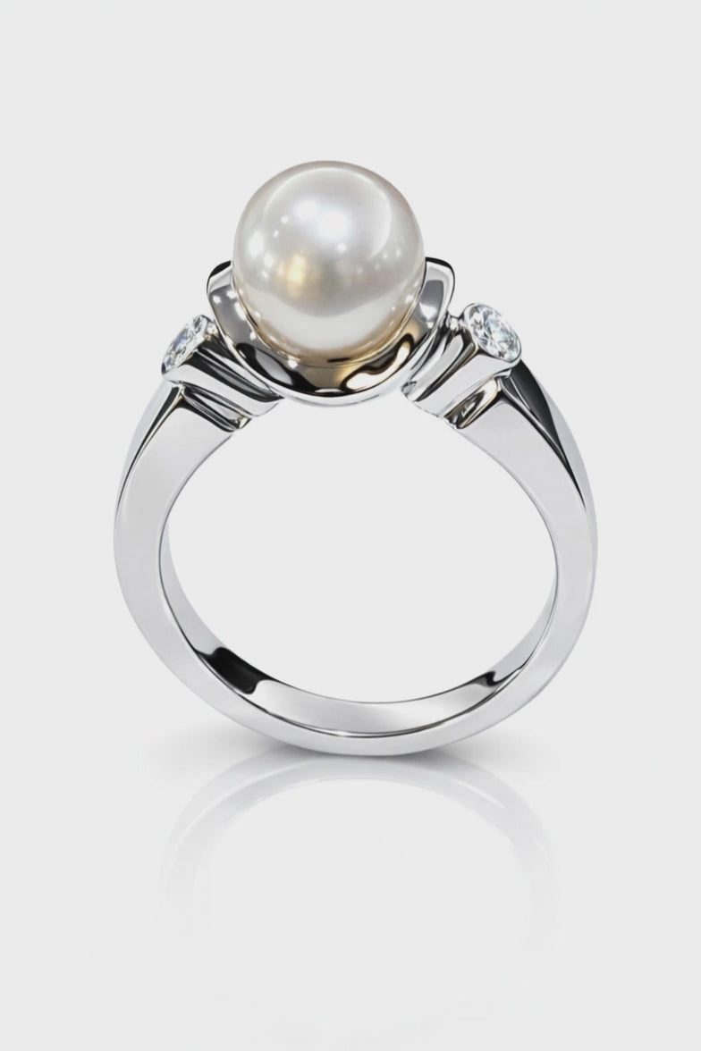 Anello Oro Bianco, Perla e due Diamanti Salvini|bonini-gioielli