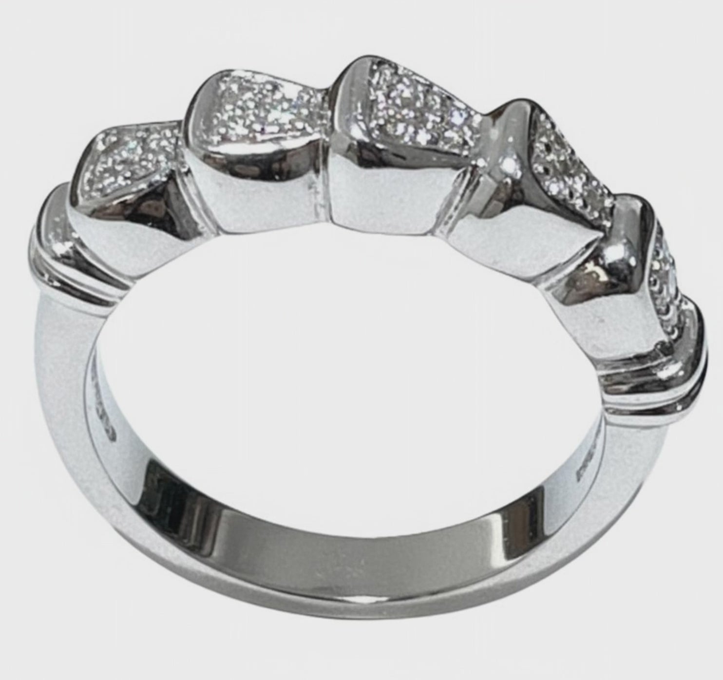 Fedina oro bianco 750/1000 e diamanti Salvini|bonini-gioielli