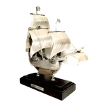 Modello di nave Santa Maria in Argento 800 con vele su base in legno scuro
