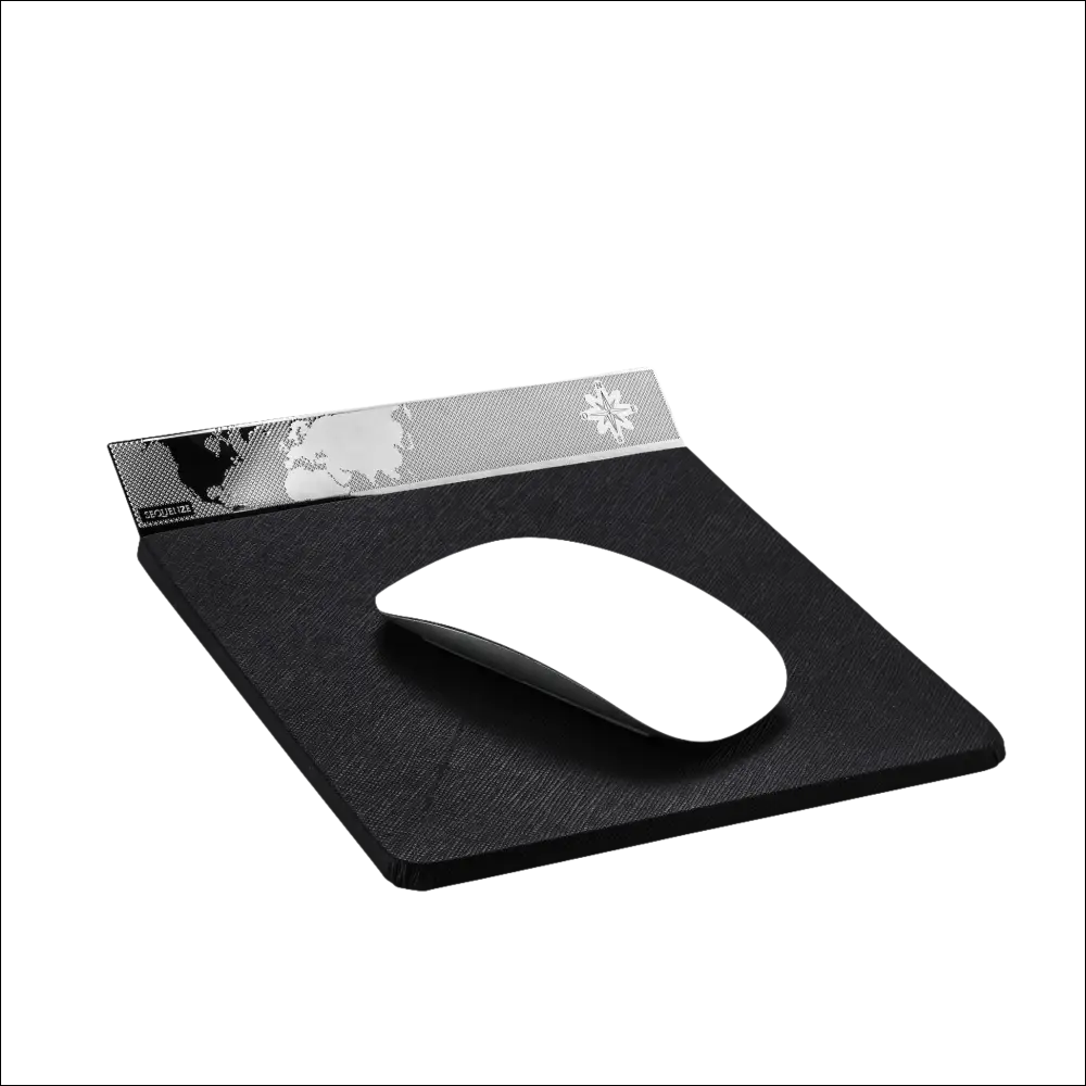 Mouse Pad SEQUENZE linea World Desk SQ1652 con bordi argentati e mouse bianco