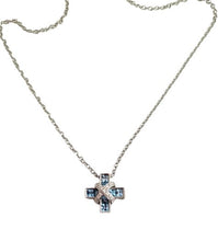 Carica l&#39;immagine nel visualizzatore di Gallery, Collana CENTOVENTUNO con croce oro bianco, diamanti e topazi azzurri - bonini-gioielli
